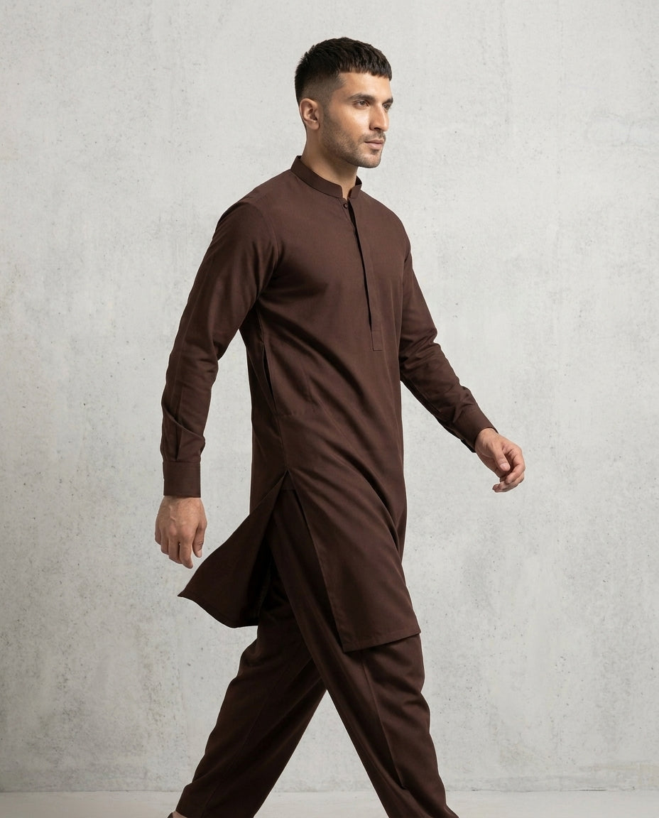 Vigo Star Dark Brown model walking full length
