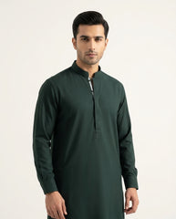 Vigo Star Emerald Green model standing front portrait
